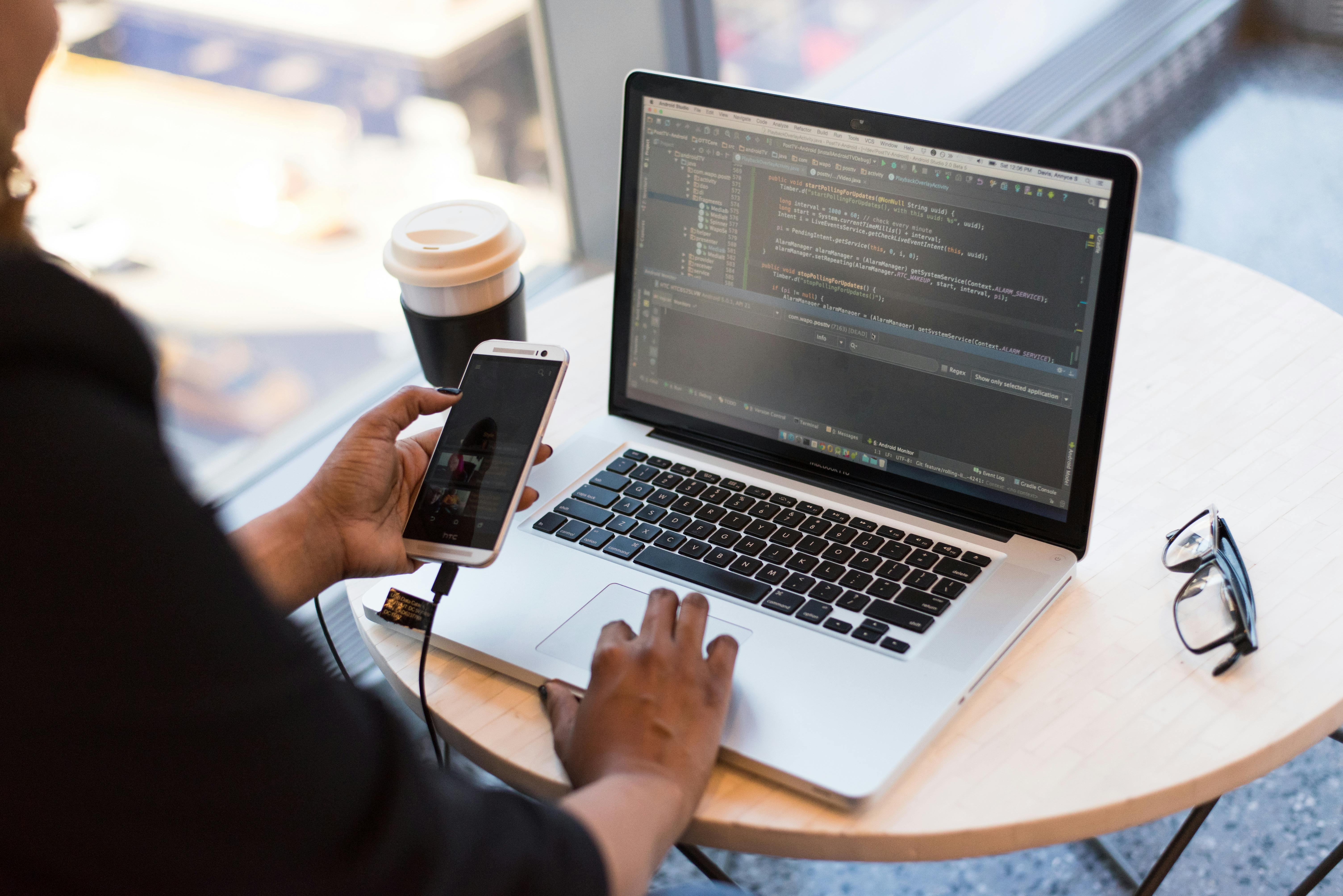 Équipe d'ingénieurs et experts QA certifiés ISTQB ALTES
